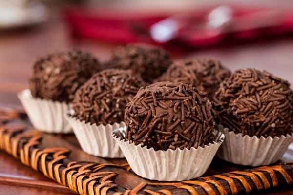 Brigadeiro low carb - Como fazer este delicioso doce de forma saudável